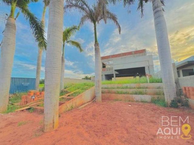Casa em obras à venda | Rancho Areia Branca