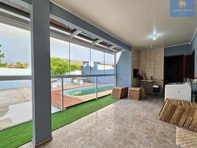 Casa em Atlântida Sul