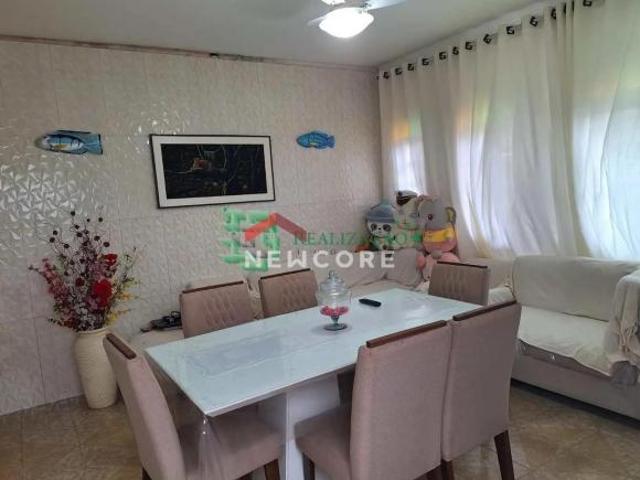 Casa em Avenida América Flórida Mirim Mongaguá/SP