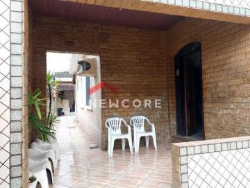 Casa em Avenida Eleonor Roosevelt São Jorge Santos/SP