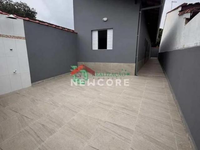 Casa em Avenida Jussara Jussara Mongaguá/SP