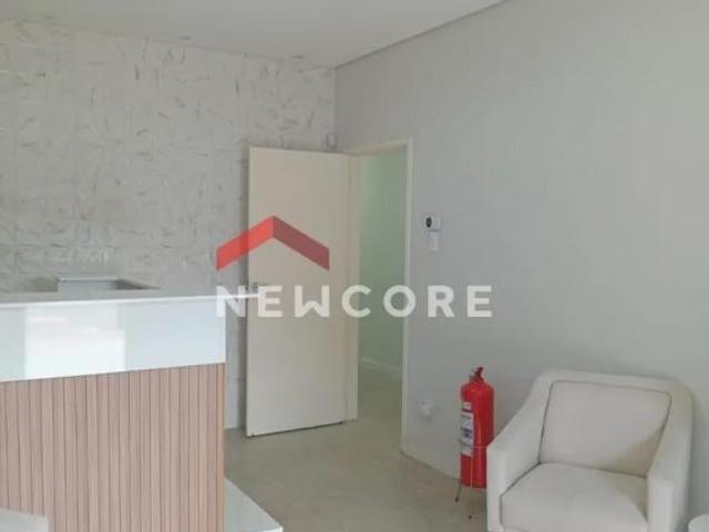 Casa em Avenida Olívio Franceschini Parque São Miguel Hortolândia/SP