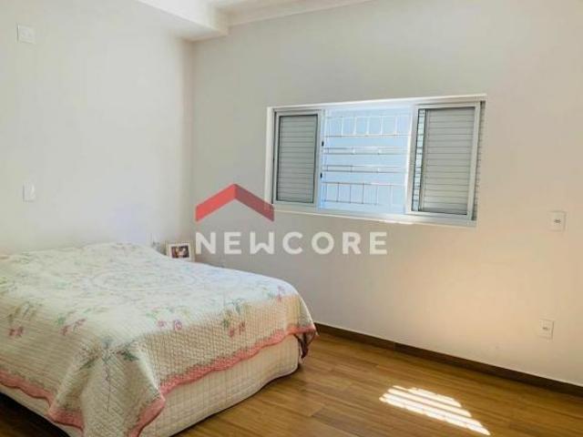 Casa em Avenida Magnólia Pereira Alves Jardim Botânico Franca/SP