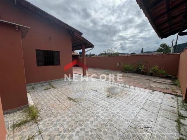 Casa em Avenida Paris Jardim Suarão Praia Itanhaém/SP