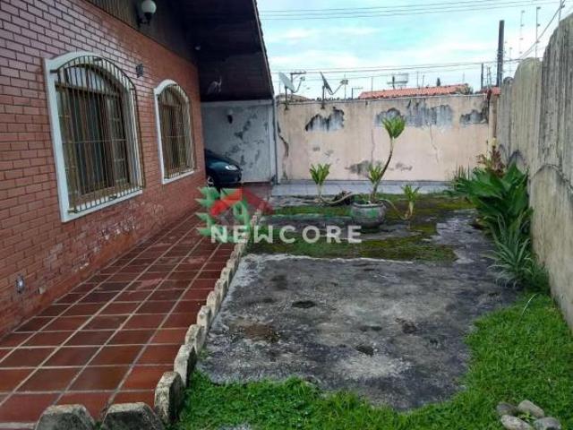 Casa em Avenida Rui Barbosa Jardim Suarão Praia Itanhaém/SP