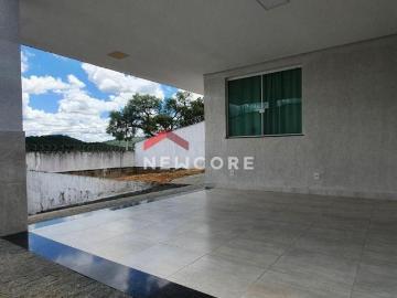 Casa em Avenida Violeta Palhares Vieira Fernão Dias Esmeraldas/MG