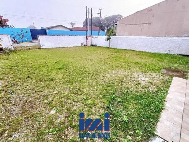 CASA EM ALVENARIA COM AMPLO TERRENO EM GAIVOTAS