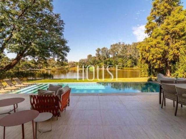 Casa em Araçoiaba da Serra, com 500m², à venda em condomínio de alto padrão Lago Azul e Golfe Clube