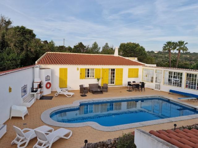 Casa em Armação de Pêra em terreno de 7.280 m2 com piscina p. 428m² Armação De Pêra