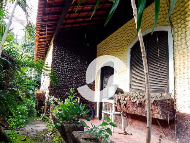Casa em Baldeador, Niterói/RJ de 186m² 3 quartos à venda por R$ 429.000,00