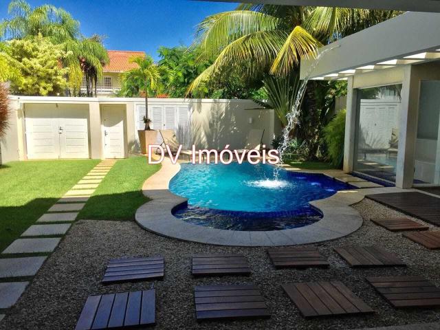 Casa em Barra da Tijuca, Rio de Janeiro/RJ de 500m² 4 quartos à venda por R$ 3.999.000,00