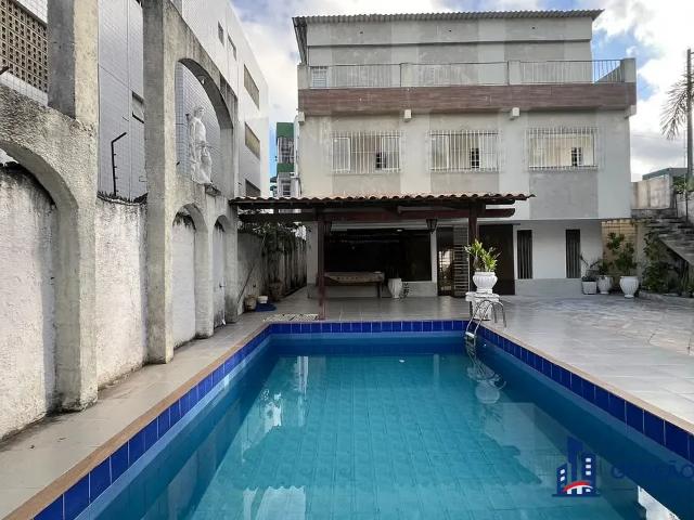 Casa em Boa Viagem, Recife/PE de 350m² 5 quartos para locação R$ 11.990,00/mes