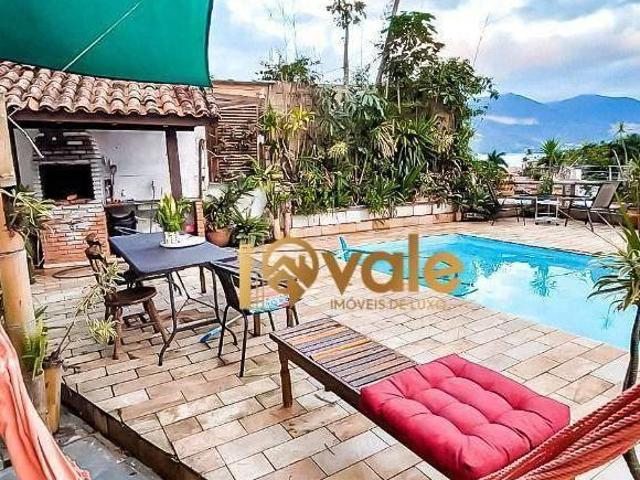 Casa em Boiçucanga, São Sebastião/SP de 750m² 4 quartos à venda por R$ 1.800.000,00