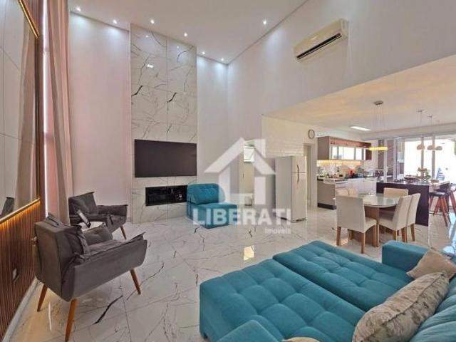 Casa em Boituva, Condomínio Portal das Estrelas, 3 suítes