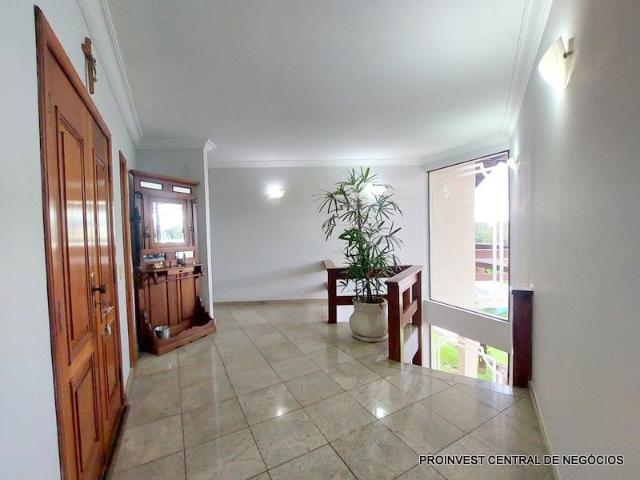 Casa em Bosque do Vianna, Cotia/SP de 570m² 5 quartos à venda por R$ 2.889.900,00
