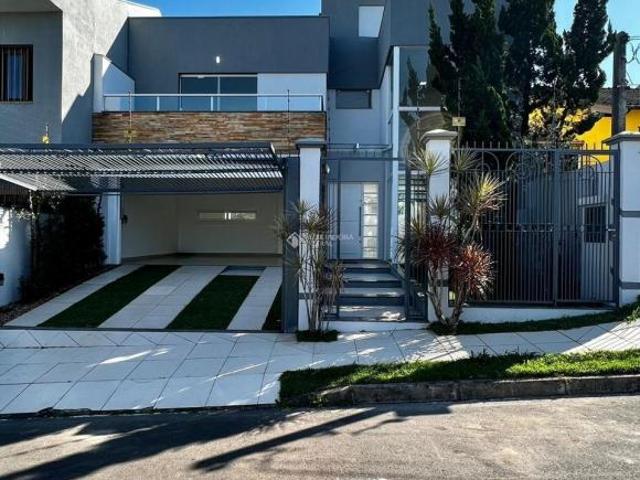 CASA EM CACHOEIRINHA
