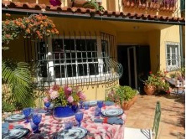 CASA EM CASCAIS COM VISTA MAR | Moradia T5 suítes + 1 quarto no Coração do Centro Histórico