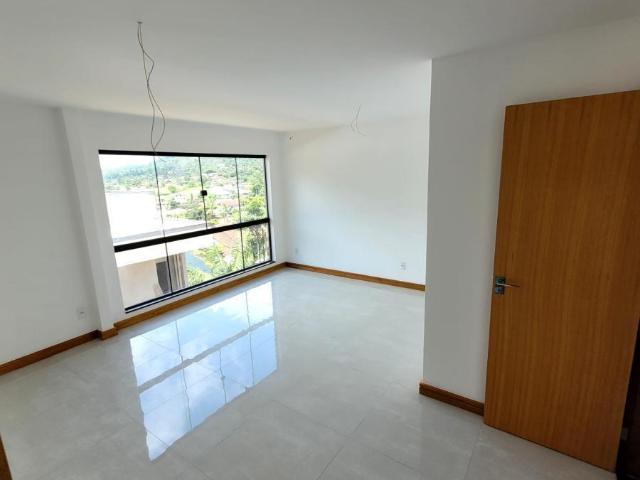 Casa em Carlos Guinle, Teresópolis/RJ de 800m² 3 quartos à venda por R$ 849.800,00