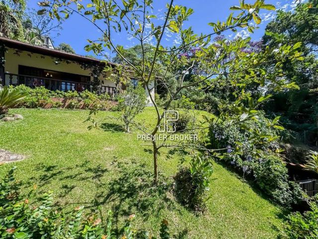 Casa em Carlos Guinle, Teresópolis/RJ de 116m² 3 quartos à venda por R$ 849.000,00