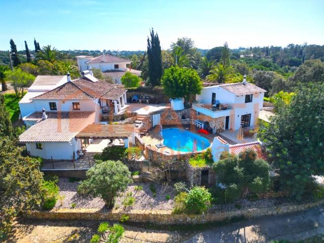 Casa em Carvoeiro 0m² Lagoa e Carvoeiro