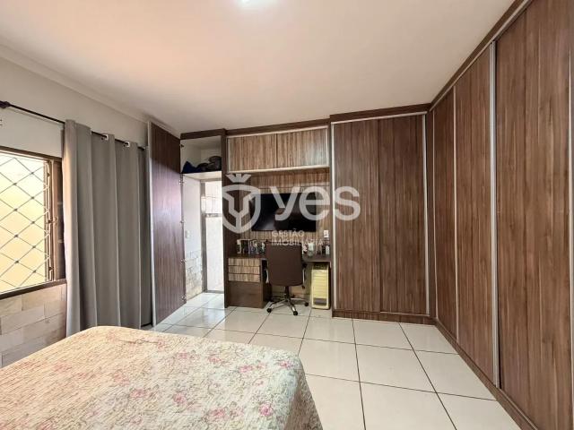 Casa em Centro, Araxá/MG de 300m² 4 quartos à venda por R$ 679.600,00