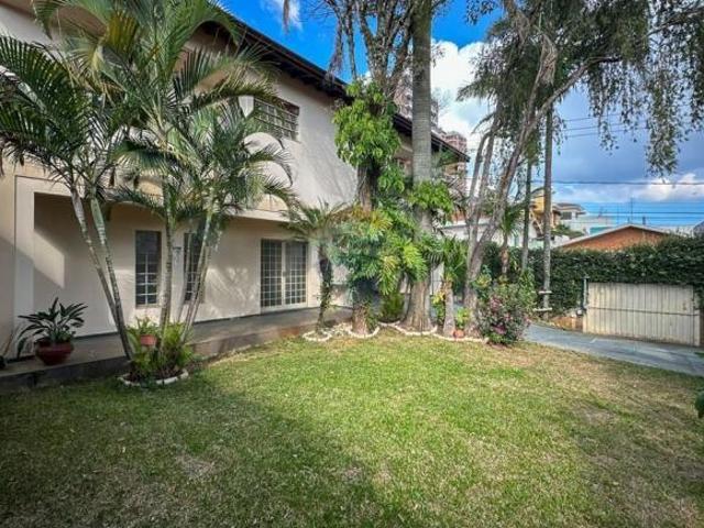 Casa em Centro, Botucatu/SP de 428m² 4 quartos à venda por R$ 1.490.000,00