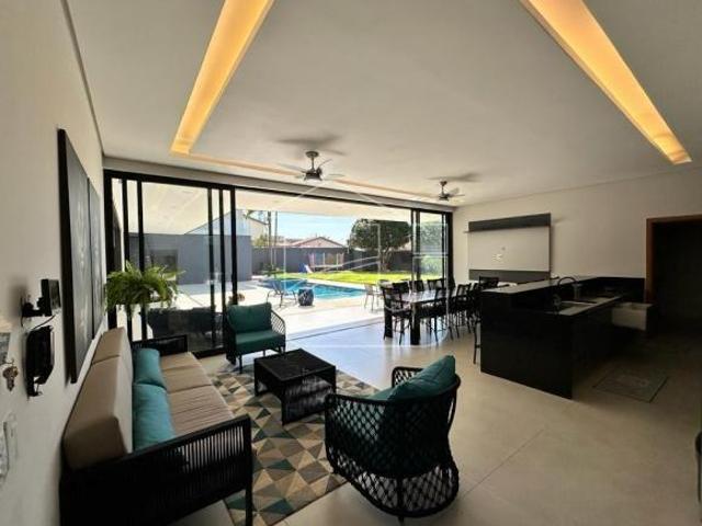 Casa em Centro lácio Marília, SP
