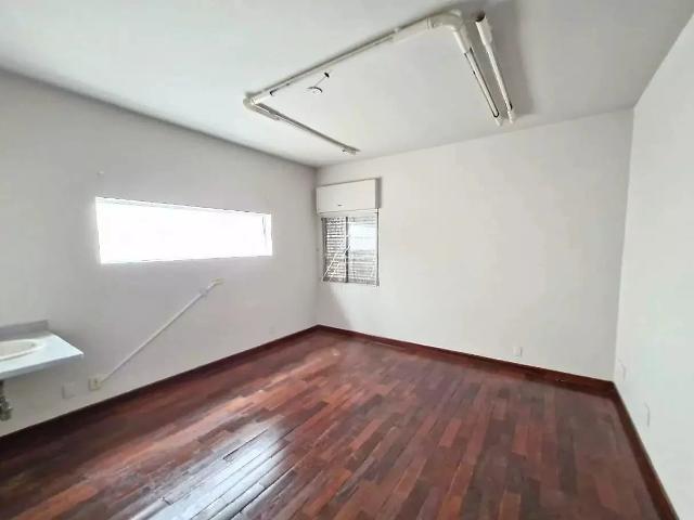 Casa em Centro, Marília/SP de 20m² 3 quartos para locação R$ 4.460,00/mes