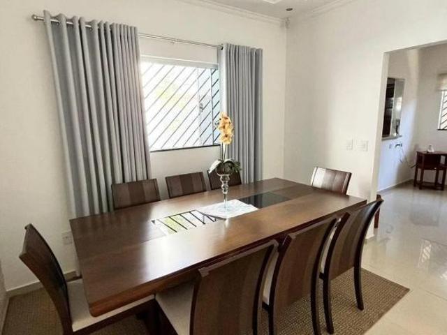 Casa em Centro, Osvaldo Cruz/SP de 250m² 3 quartos à venda por R$ 660.000,00