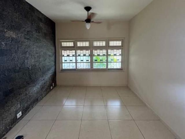 Casa Em Centro, Pindamonhangaba/sp de 141 m² 3 Quartos Para Locação R$4.000,00/mes