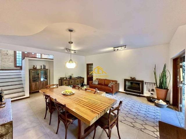 Casa em Chácara dos Lagos, Carapicuíba/SP de 355m² 3 quartos à venda por R$ 2.150.000,00 ou para locação R$ 14.828,00/mes