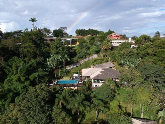 Casa em Chácara dos Lagos, Carapicuíba/SP de 800m² 4 quartos à venda por R$ 4.000.000,00