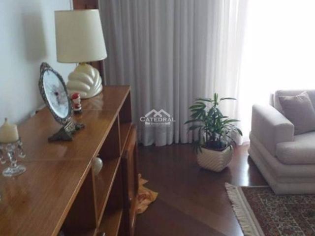 Casa em Chácara Urbana, Jundiaí/SP de 320m² 3 quartos à venda por R$ 1.599.700,00