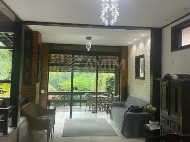 Casa em Condomínio Alto Padrão Santo Antônio