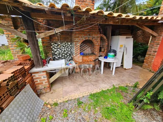 Casa em condomínio fechado com 8 quartos e estrutura de lazer privativa à venda em Gravatá/PE!