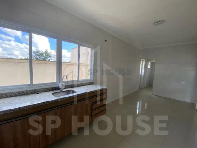 Casa em condomínio para locação, 04 dormitórios, 2 suítes, 4 vagas, 250m², Planalto Paulista