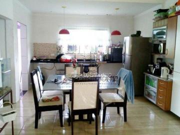 CASA EM CONDOMINIO, 3 Dormitório s Bairro Colegio Velho