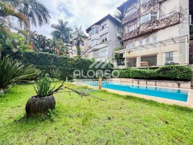 Casa em Condomínio, 3 dormitórios, 420 m², em Fazenda Morumbi
