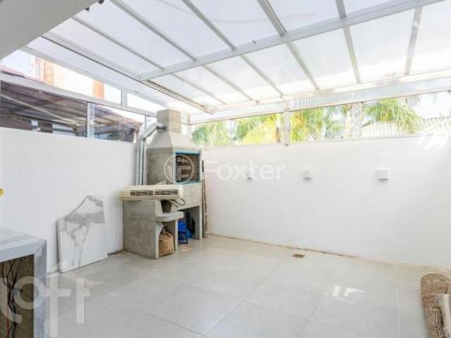 Casa em Condomínio, 3 dormitórios, 86 m², em Humaitá