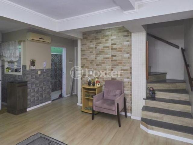 Casa em Condomínio, 3 dormitórios, 107.78 m², em Cavalhada