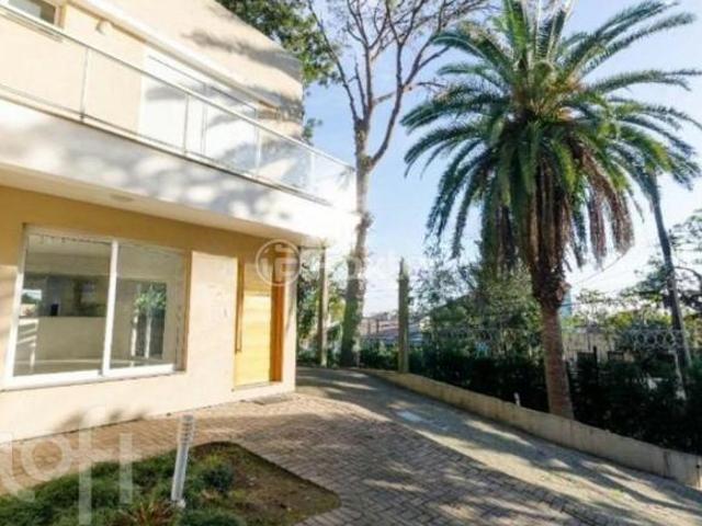 Casa em Condomínio, 3 dormitórios, 139 m², em Guarujá