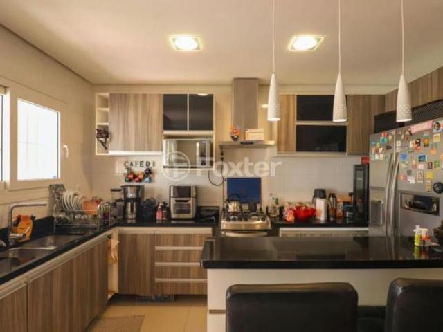 Casa em Condomínio, 3 dormitórios, 142.24 m², em Espírito Santo