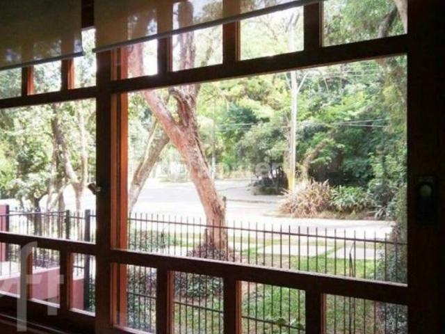 Casa em Condomínio, 3 dormitórios, 173.93 m², em Belém Novo