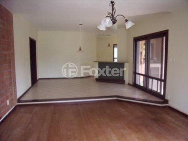 Casa em Condomínio, 3 dormitórios, 191 m², em Interlagos