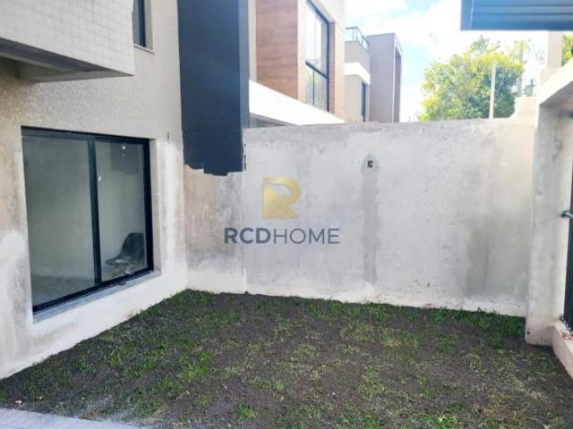 Casa em condomínio 3 dormitórios, 1 suíte, 3 banheiros, 2 vagas no bairro Portão
