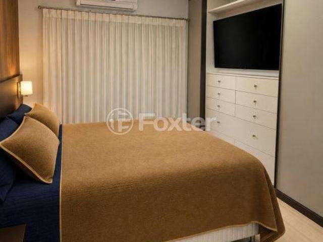 Casa em Condomínio, 3 dormitórios, 207.92 m², em Guarujá