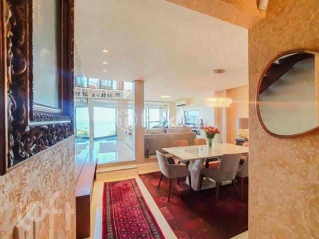 Casa em Condomínio, 3 dormitórios, 263.26 m², em Vila Conceição