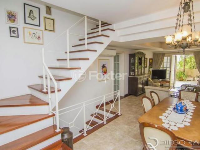Casa em Condomínio, 3 dormitórios, 293.97 m², em Tristeza