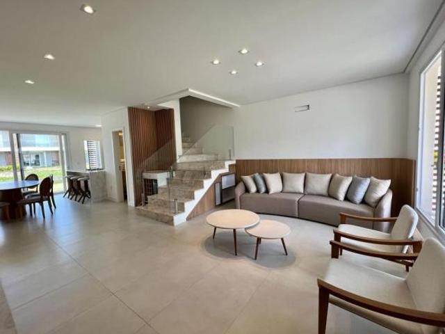 Casa em Condominio 3 dormitorios Bairro