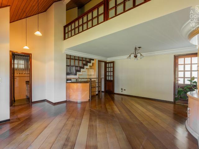 Casa em Condomínio 3 Quartos Santa Felicidade 224m²